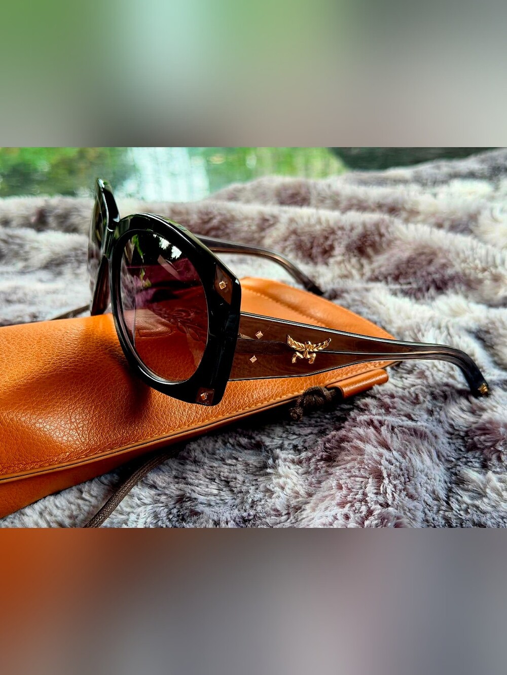 MCM Worldwide MW0005 Oversized Round Sunglasses – NWT